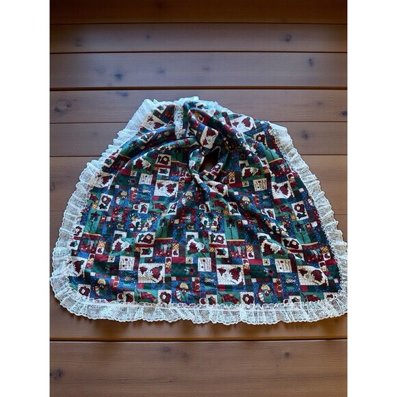 Vintage Patchwork Christmas Tree Skirt Lace Trim Country Primitive Decor - Picture 2 of 16